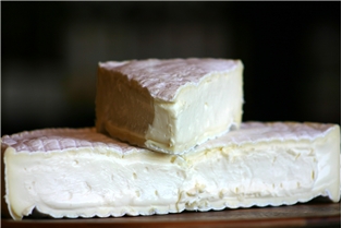 Fromage D'Affinios With Truffles